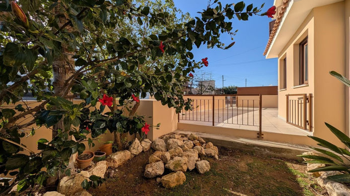 Image No.27-3 Bed House for sale