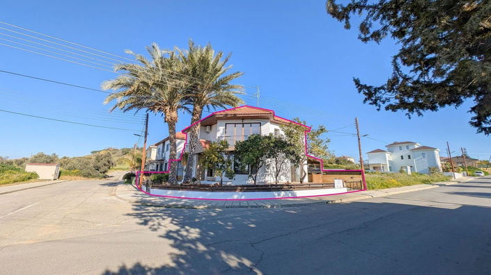 Image No.3-4 Bed House for sale