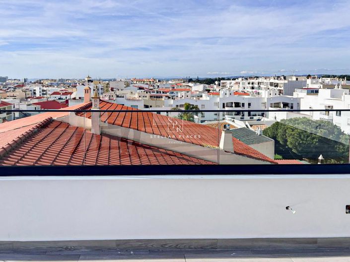 Image No.3-3 Bed Apartment for sale