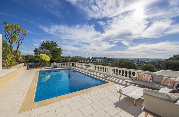 Image No.3-3 Bed Villa for sale