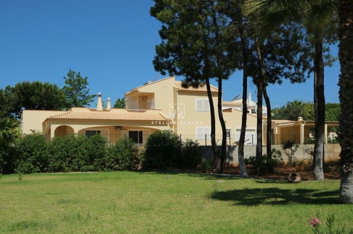 Image No.1-3 Bed Property for sale