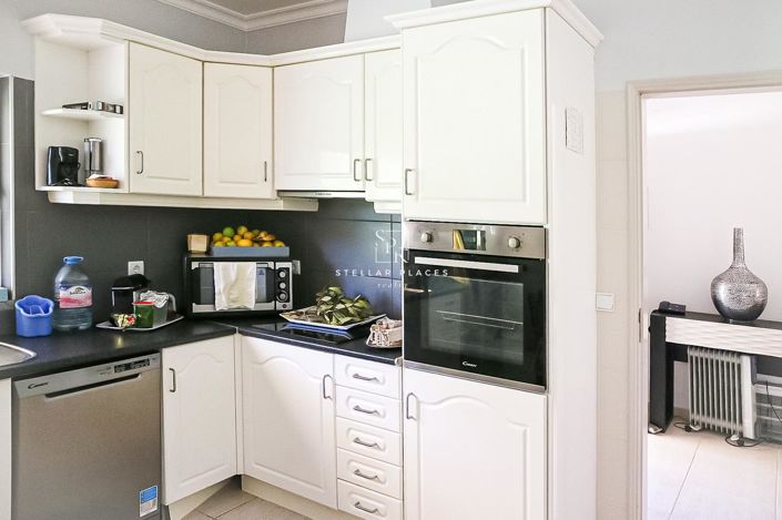 Image No.7-3 Bed Property for sale