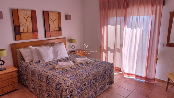 Image No.3-4 Bed Townhouse for sale