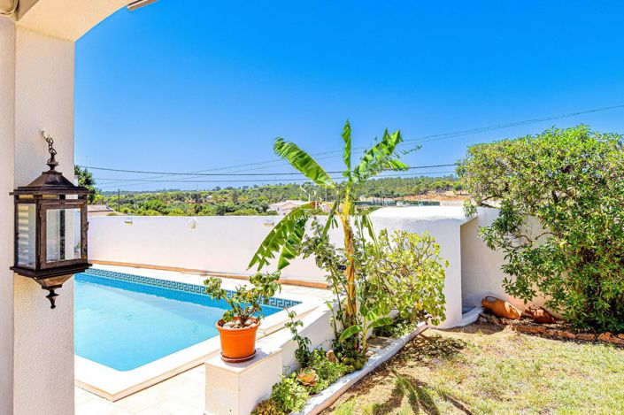 Image No.11-3 Bed Villa for sale