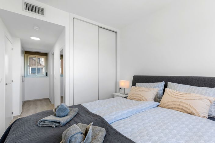 Image No.16-2 Bed Apartment for sale