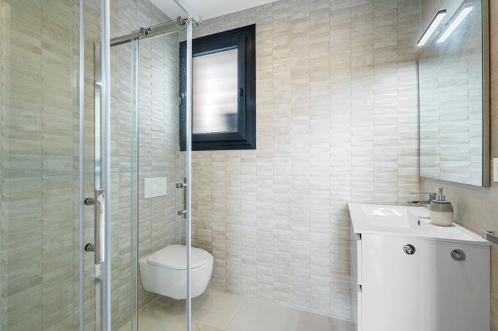 Image No.17-4 Bed Villa for sale