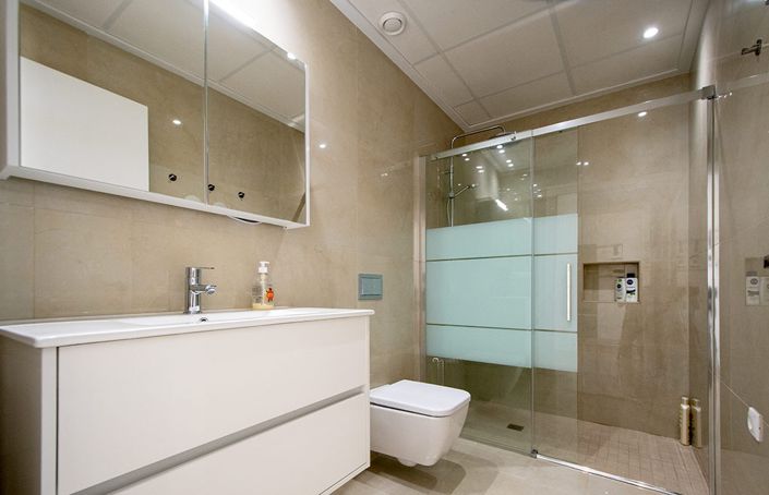 Image No.12-3 Bed Townhouse for sale