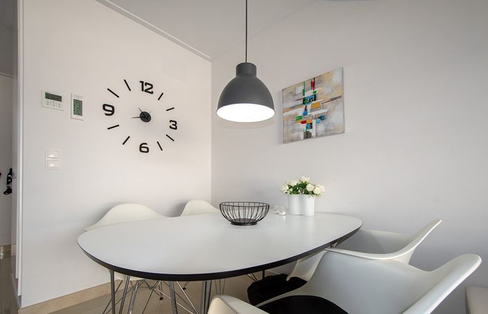 Image No.6-3 Bed Townhouse for sale