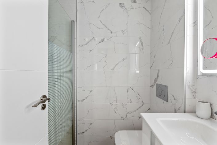 Image No.18-3 Bed Apartment for sale