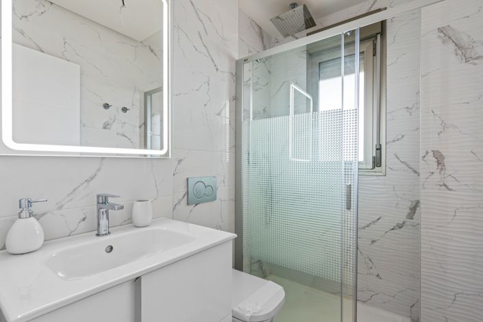 Image No.21-3 Bed Apartment for sale