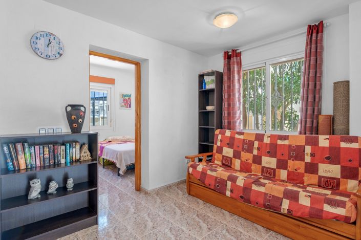 Image No.11-3 Bed Townhouse for sale