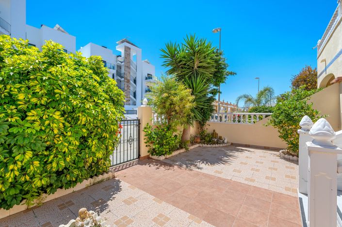 Image No.39-3 Bed Townhouse for sale