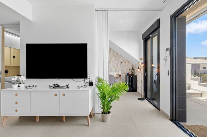 Image No.21-3 Bed Apartment for sale