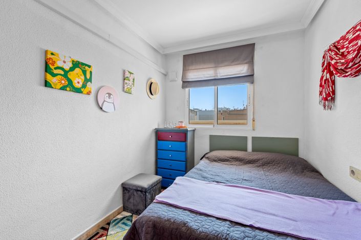 Image No.10-3 Bed Apartment for sale