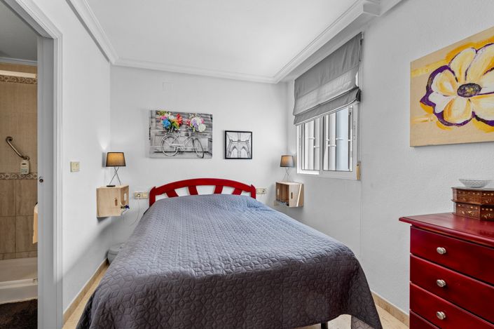 Image No.15-3 Bed Apartment for sale