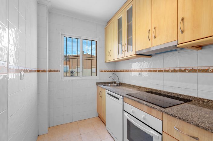 Image No.10-2 Bed Apartment for sale