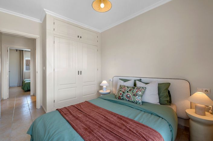 Image No.13-2 Bed Apartment for sale