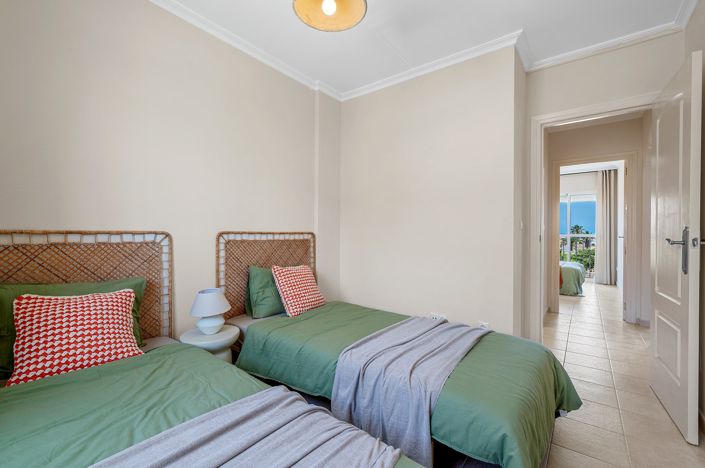 Image No.15-2 Bed Apartment for sale