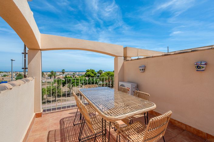 Image No.22-2 Bed Apartment for sale