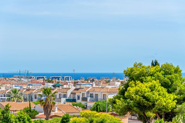 Image No.24-2 Bed Apartment for sale