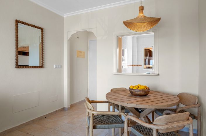 Image No.9-2 Bed Apartment for sale