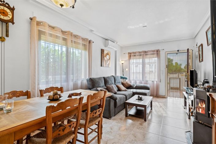 Image No.9-3 Bed Townhouse for sale