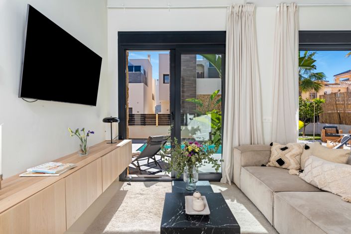 Image No.16-Villa de 4 chambres à vendre à Orihuela Costa