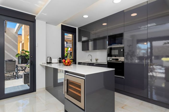 Image No.20-Villa de 4 chambres à vendre à Orihuela Costa