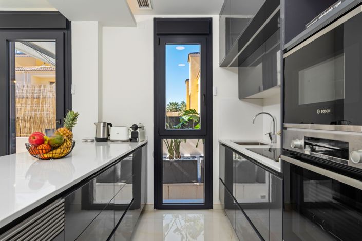 Image No.21-Villa de 4 chambres à vendre à Orihuela Costa