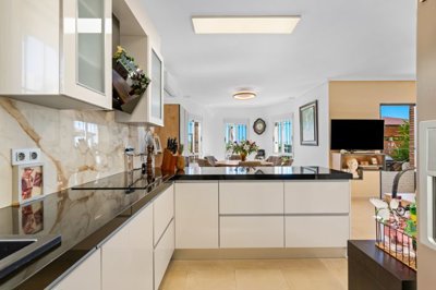 o1j87rvr2i9p34n1rrj1r1412ig31