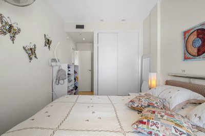 o1j54t4q5nrd918ca15tu1u331s4r2v