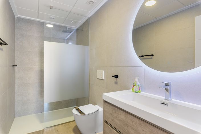 Image No.15-3 Bed Apartment for sale