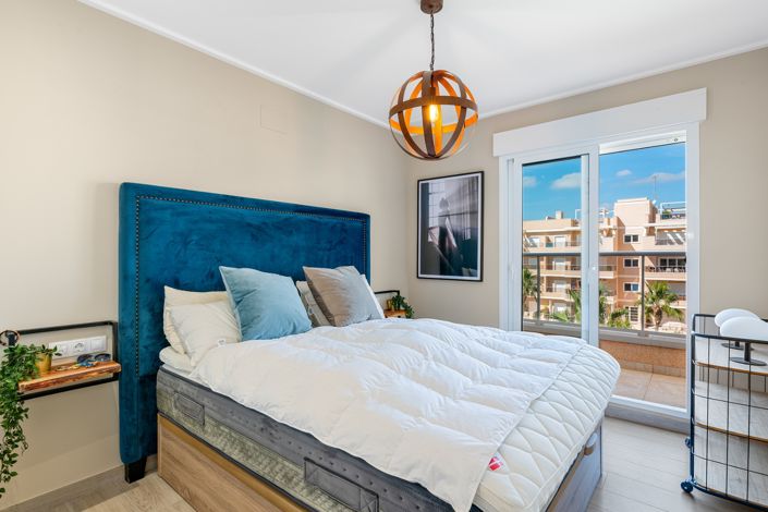 Image No.16-3 Bed Apartment for sale