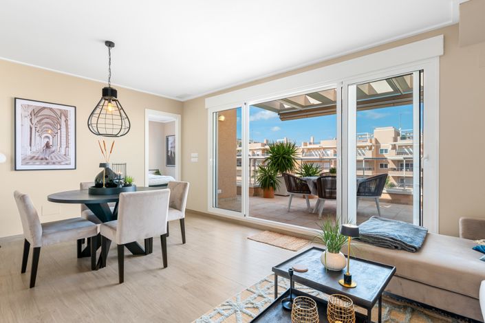 Image No.24-3 Bed Apartment for sale