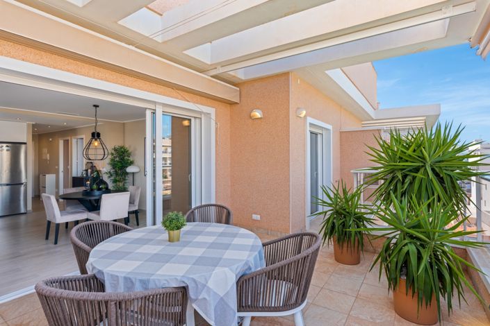 Image No.27-3 Bed Apartment for sale