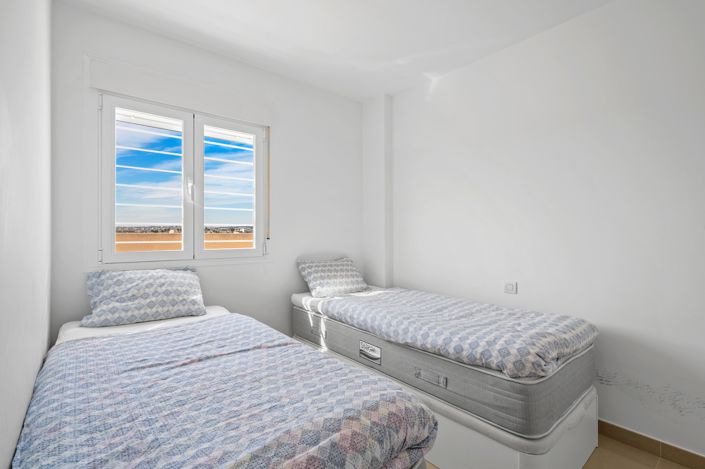 Image No.9-Appartement de 2 chambres à vendre à Orihuela Costa