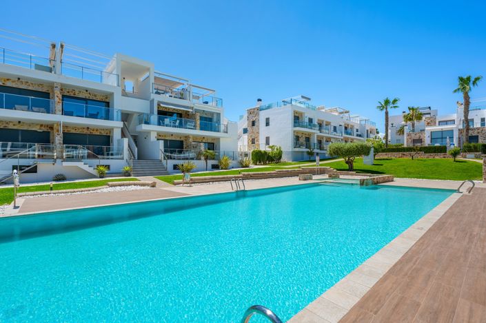 Image No.32-3 Bed Apartment for sale