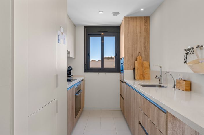 Image No.9-3 Bed Apartment for sale