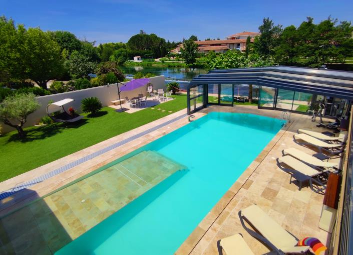 Image No.27-12 Bed Property for sale