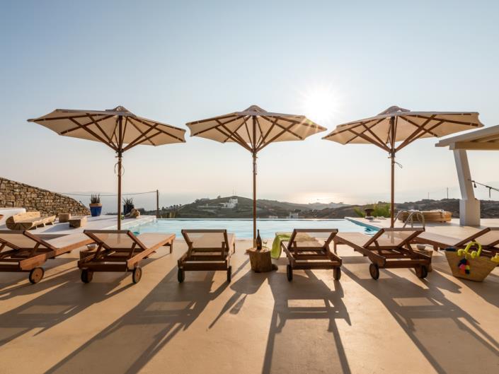 Image No.3-4 Bed Villa for sale