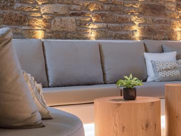 24-AndrewBoutsikas_2Villas_Mykonos_133--Custom-