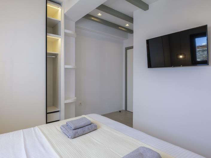 Image No.36-5 Bed Villa for sale