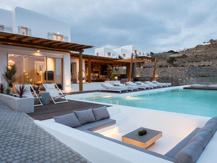 Image No.44-5 Bed Villa for sale