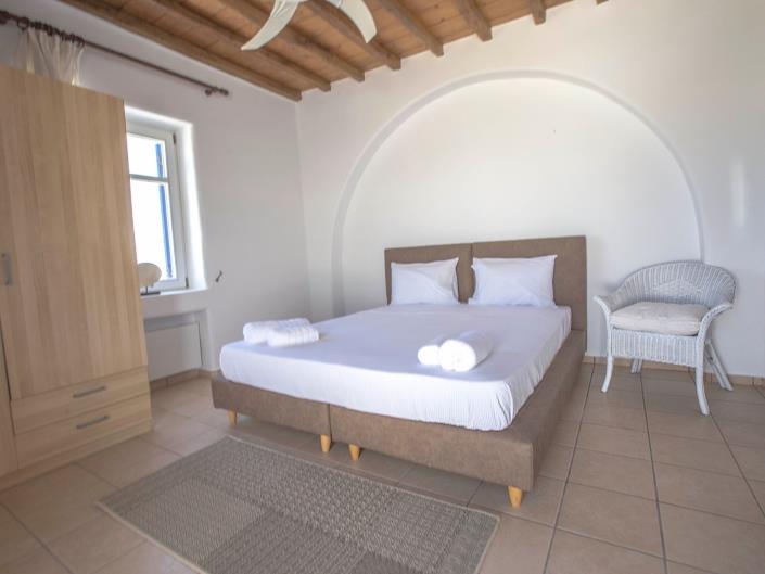 Image No.13-8 Bed Villa for sale