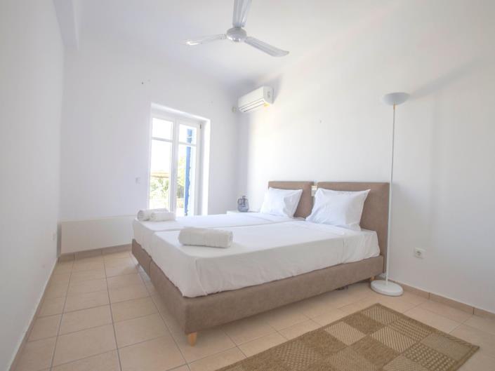 Image No.16-8 Bed Villa for sale