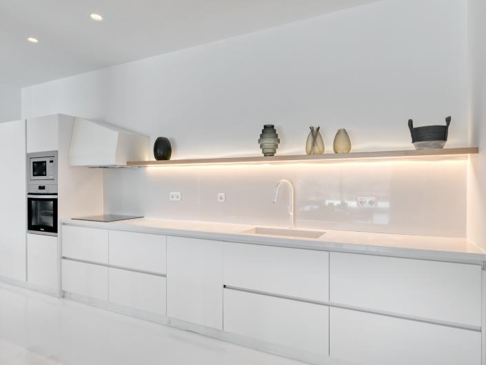 Image No.5-6 Bed Villa for sale