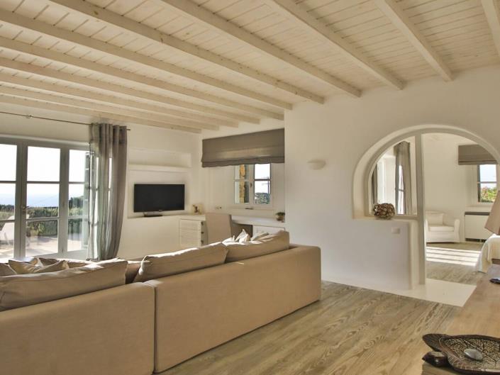 Image No.10-Villa de 6 chambres à vendre à Aleomandra