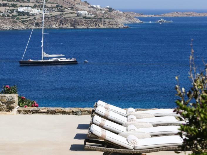 Image No.2-Villa de 6 chambres à vendre à Aleomandra