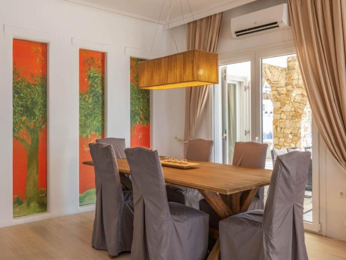 Image No.9-6 Bed Villa for sale