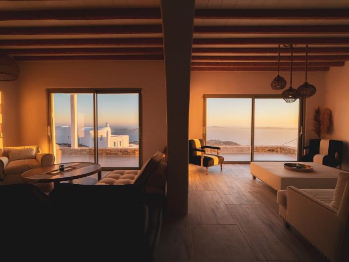 Image No.7-8 Bed Villa for sale